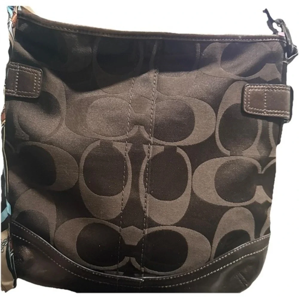Coach signature file
